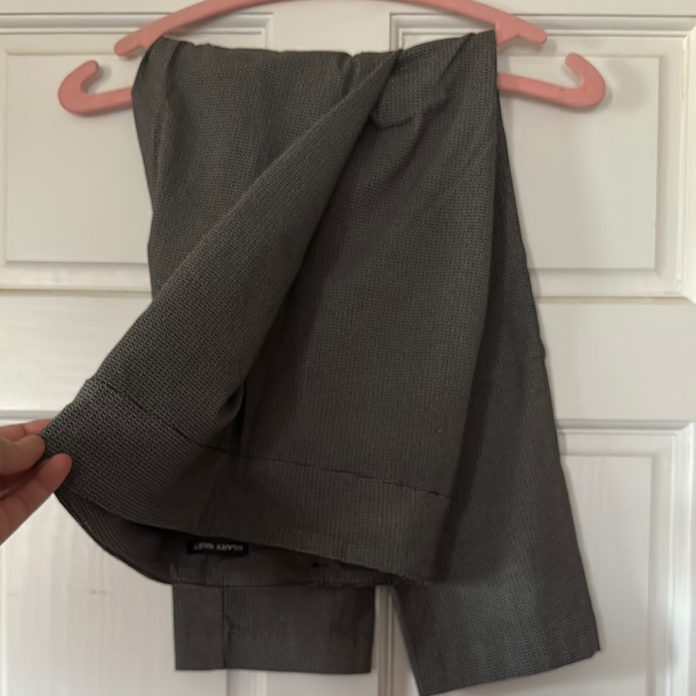 Hilary Radley Gray Ankle Cropped Pants